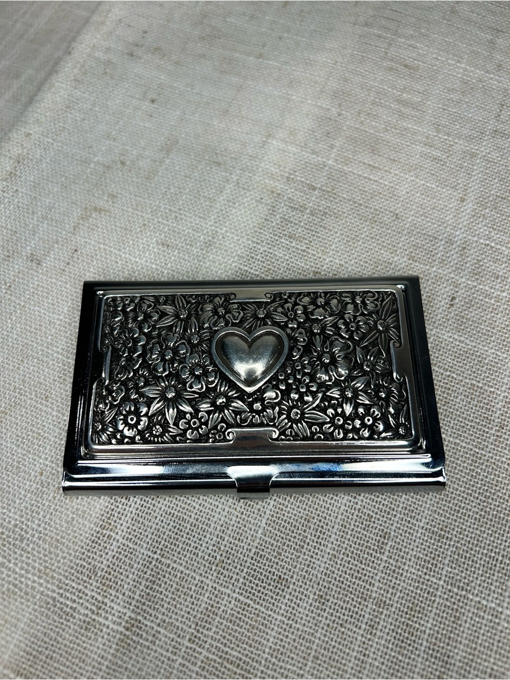 Brighton vintage Silver Hearts & flowers Compact Card Holder - Women's Accessory
